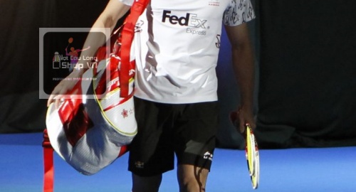 Cách đeo túi đựng vợt cầu lông đúng cách bảo quản vợt tốt nhất