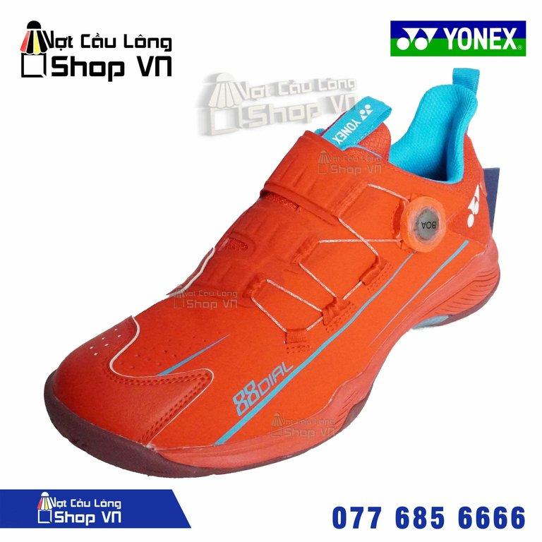 https://vclshop-web.tadalabs.vn/wp-content/uploads/2026/09/giay-cau-long-Yonex-88-Dial-2-Do-Xanh-1-scaledf35649.jpg