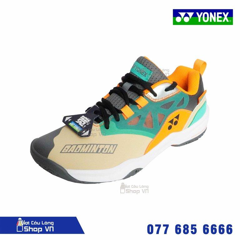 https://vclshop-web.tadalabs.vn/wp-content/uploads/2026/09/giay-cau-long-Yonex-SHB620WCR-Vang-1-scaled551638.jpg