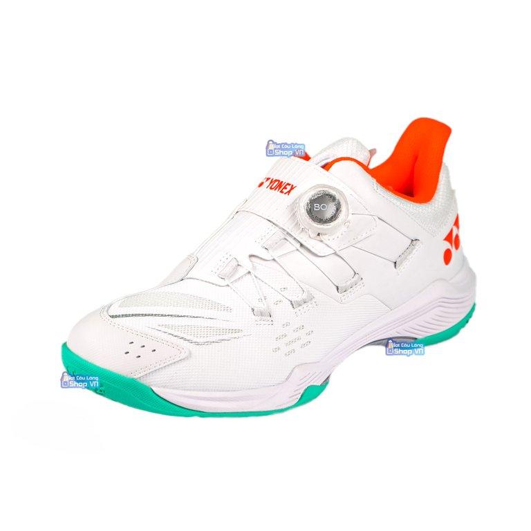 https://vclshop-web.tadalabs.vn/wp-content/uploads/2026/09/goc-canh-giay-cau-long-88-dial-gen-3-mau-trange9db227aea99-1.jpg